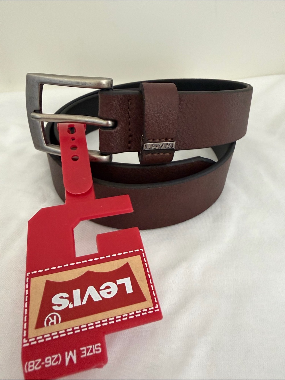 NWT Levi's Belt Boys Big Kids Casual Brown Size Medium 26-28 silver buckle